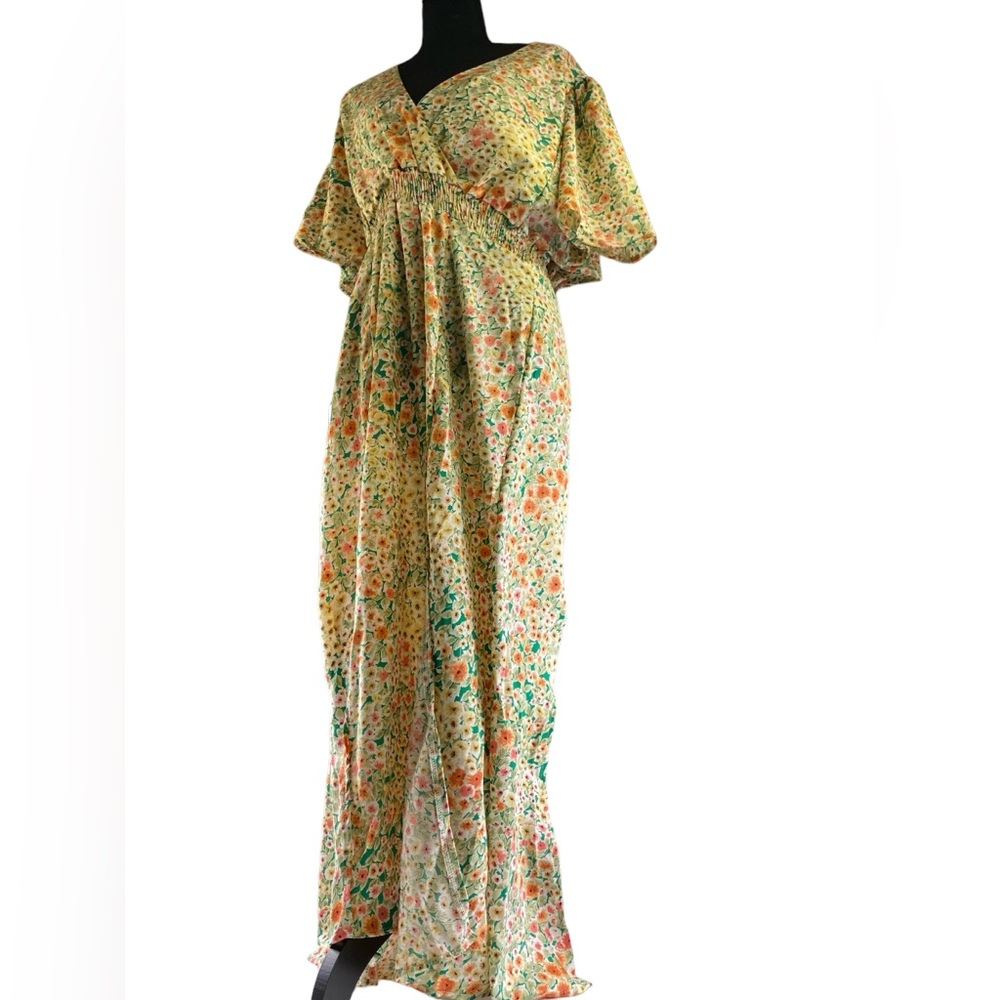 AX Paris Plus V Neck Strap Floral Dress
